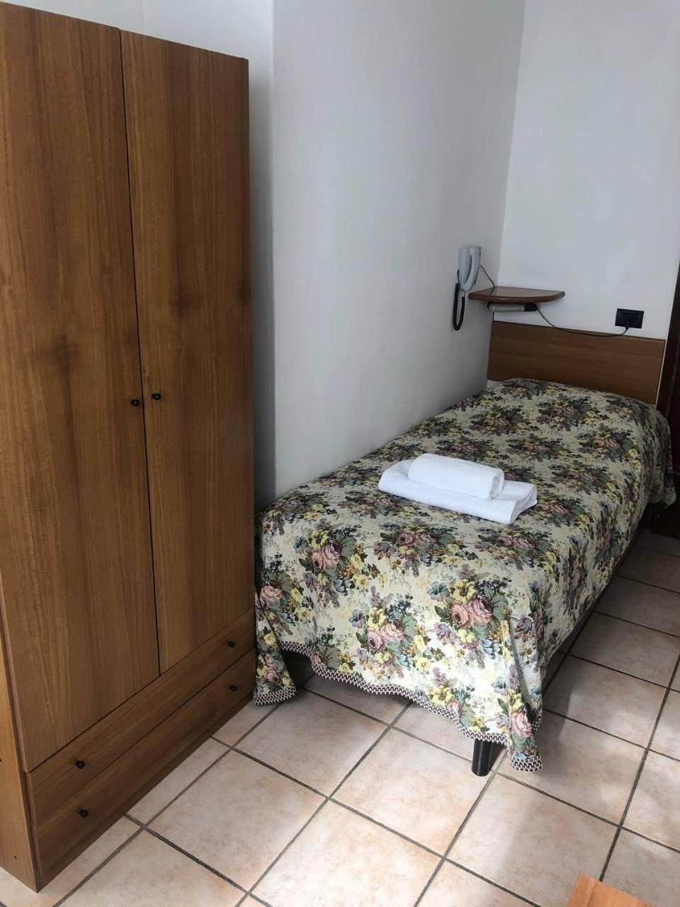 Be Me Hotel Helvetia Tabiano Terme Ngoại thất bức ảnh